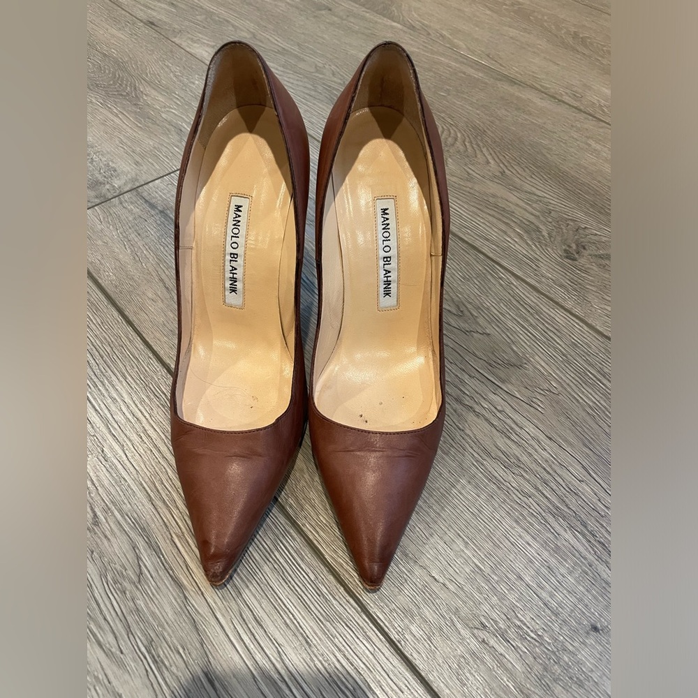 Manolo Blahnik pumps